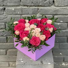 Цветочная композиция из Розы в коробке #REPLACE_PRED# Садовое