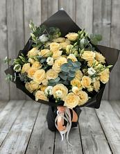 Букет цветов из:  Розы и Лизиантусы в Садовое