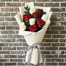 Букет цветов из:  Розы в Садовое