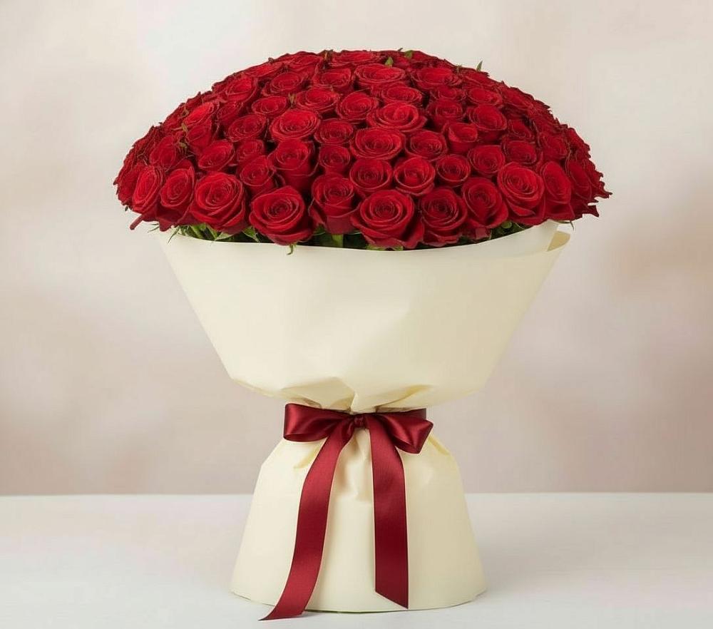 Букет 101 Красная роза Милано в Садовое