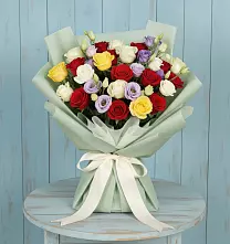 Букет цветов из:  Розы в Садовое