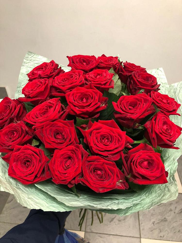Розы Классика в Садовое Букет Классика в Садовое