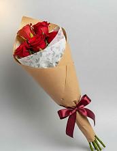 Букет цветов из:  Розы в Садовое