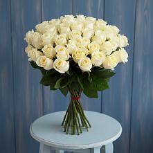 Букет 51 Белая роза Эдлесс Лав в Садовое