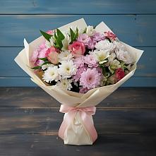 Букет цветов из:  Хризантемы, Альстромерии и Розы в Садовое