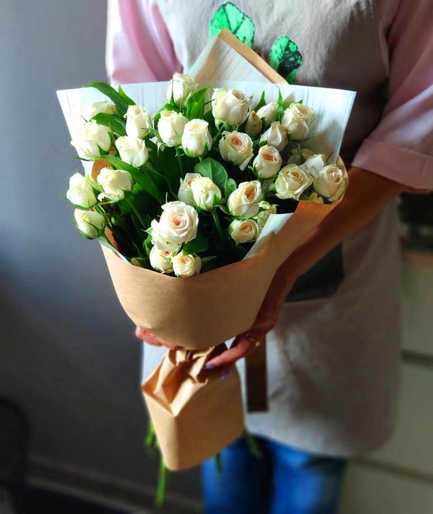 Букет цветов из: Розы в Садовое