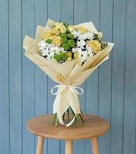 Букет цветов из:  Хризантемы и Розы в Садовое