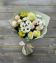 Букет цветов из:  Альстромерии, Розы и Хризантемы в Садовое