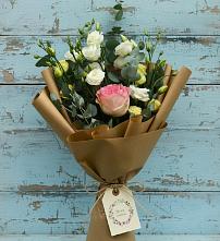 Букет цветов из:  Розы и Лизиантусы #REPLACE_PRED# Садовое